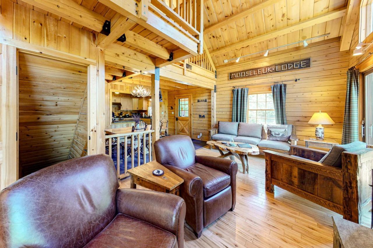 Mooseleuk Lodge The Highlands Zewnętrze zdjęcie